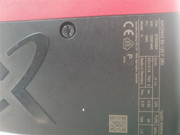 Grote foto grundfos magna pomp doe het zelf en verbouw verwarming radiatoren