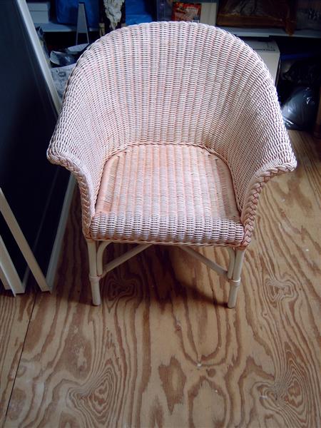 Grote foto rotan stoel roze huis en inrichting stoelen