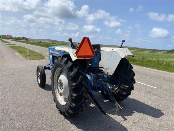 Grote foto ford 3000 agrarisch tractoren