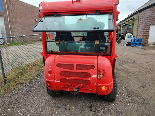 Grote foto ausa bd 202 hl veegmachine 4x4 met dumper agrarisch veegmachines