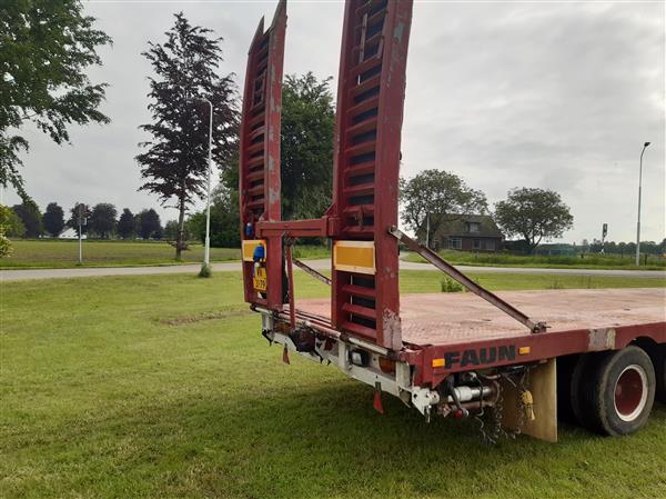 Grote foto dieplader agrarisch aanhangwagens