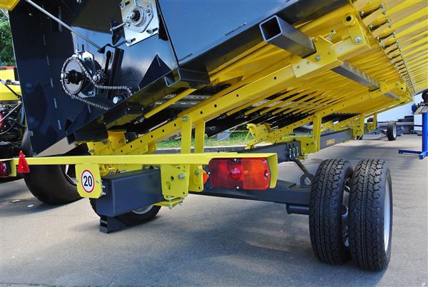 Grote foto voorzetstukwagen carrello 2 axes agrarisch oogstmachines