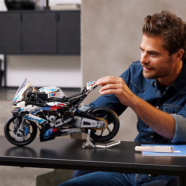 Grote foto lego technic 42130 bmw m 1000 rr kinderen en baby duplo en lego