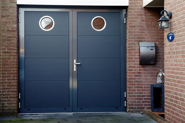 Grote foto garagedeur kopen flevoland harderwijk zwolle doe het zelf en verbouw deuren en horren