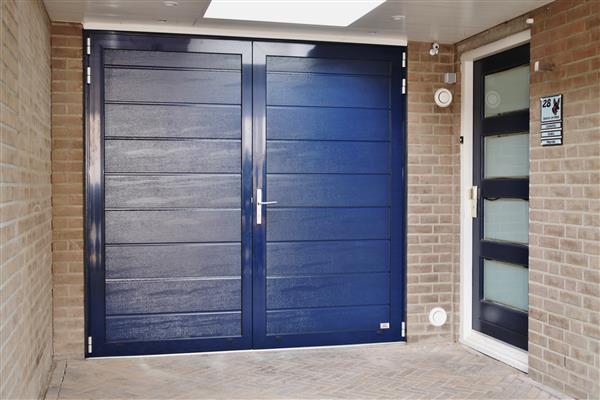 Grote foto garagedeur kopen flevoland harderwijk zwolle doe het zelf en verbouw deuren en horren