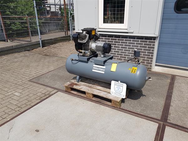 Grote foto atlas copco bj 2012 le22 10 250 compressor doe het zelf en verbouw compressors