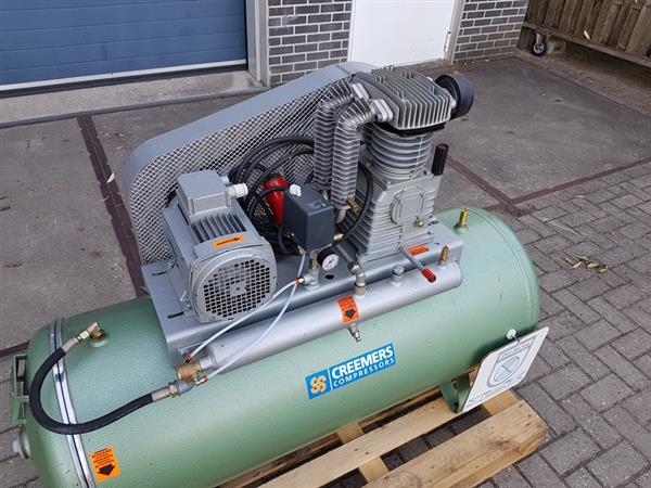 Grote foto creemers compressor cst 420 3kw 400v doe het zelf en verbouw compressors