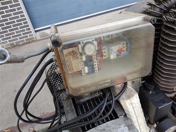 Grote foto gebruikte creemers compressor cst 600 4kw 400v doe het zelf en verbouw compressors