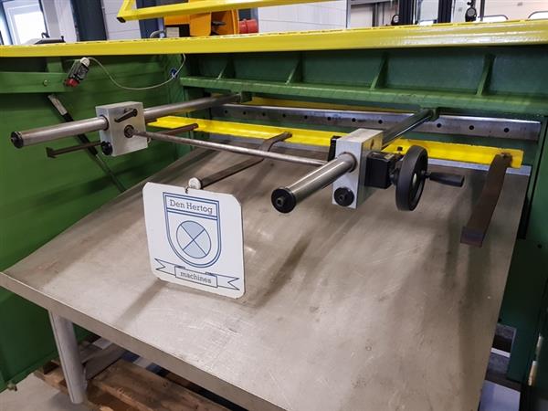 Grote foto hm cap. 1275x2 5mm plaatschaar knipschaar knipbank compact en stil werkplaatsmachine doe het zelf en verbouw gereedschappen en machines