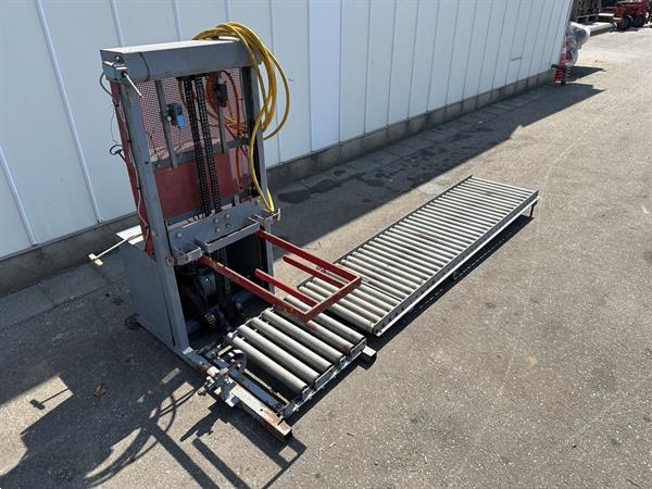Grote foto taks kistenlift agrarisch transportbanden