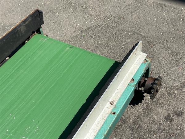 Grote foto schoemans vlakke band 125 x 34 cm agrarisch transportbanden