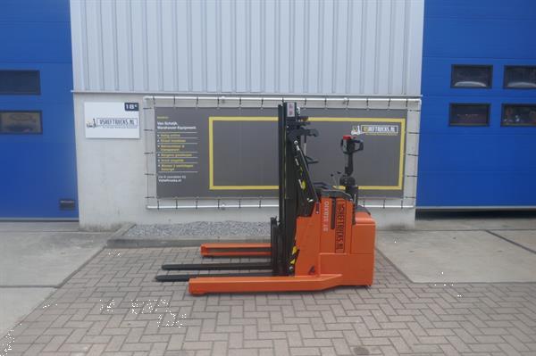 Grote foto vs 21206 elektrische reachstapelaar bt 2400mm bj2015 doe het zelf en verbouw hefwerktuigen