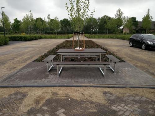 Grote foto vierkante picknicktafel lifetime duurzaam tuin en terras tuinmeubelen