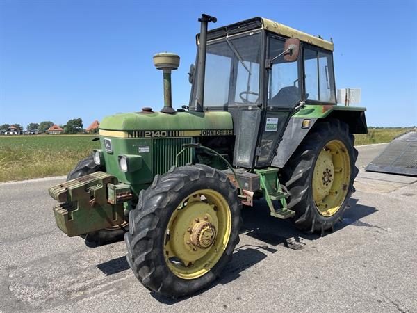 Grote foto john deere 2140 4x4 agrarisch tractoren