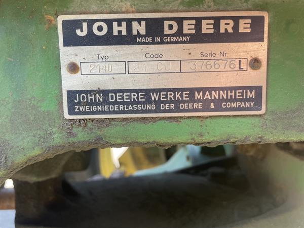 Grote foto john deere 2140 4x4 agrarisch tractoren