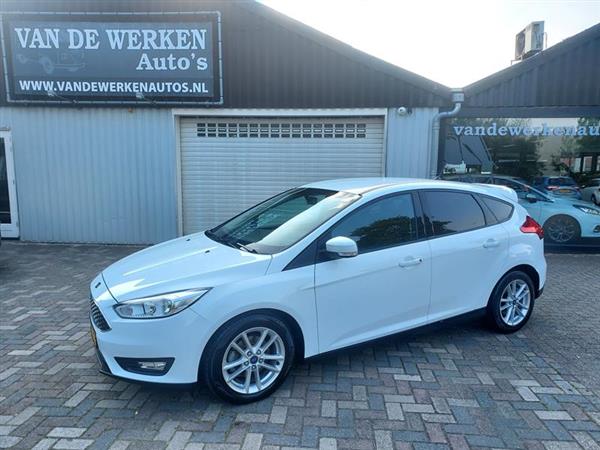Grote foto ford focus 1.0 ecoboost 125pk 5drs lease edition auto ford