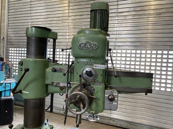 Grote foto radiaalboormachine radiaal boormachine mas vr2 1000mm 35mm doe het zelf en verbouw ijzerwaren en bevestigingsmiddelen
