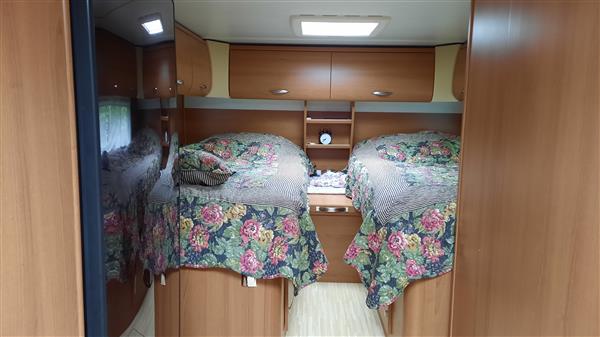 Grote foto lmc munsterland maestro 570 e 2009 caravans en kamperen caravans
