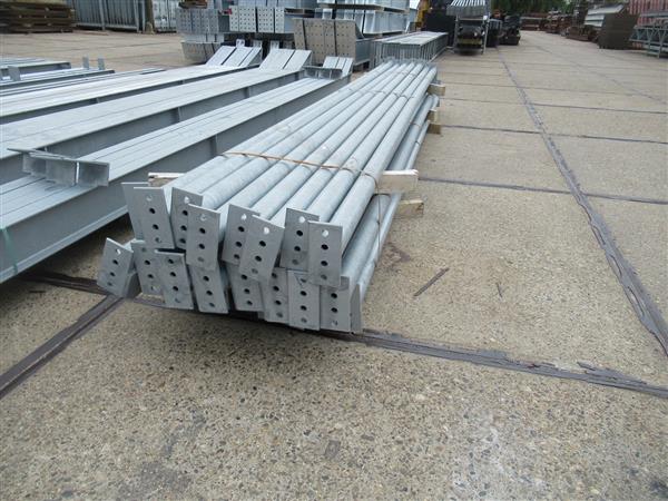 Grote foto nieuwe staalconstructie 12.00 x 30.00 meter zakelijke goederen bedrijfs onroerend goed