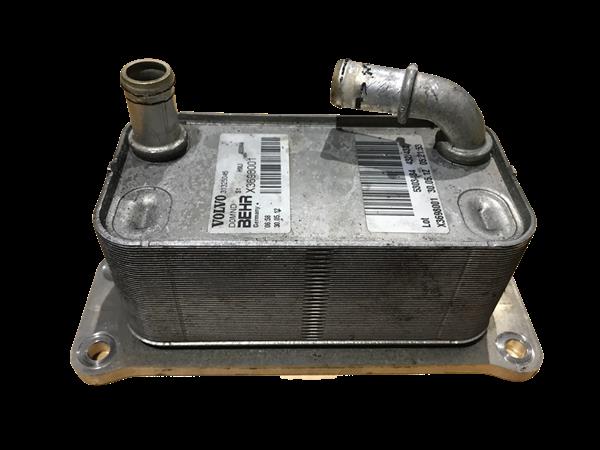 Grote foto olie koeler oil cooler engine oil volvo 31325045 gebrui auto onderdelen overige auto onderdelen