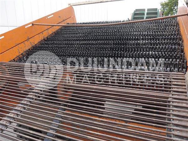 Grote foto nobels 3bc rooimachine met elevator. 180 cm spoorbreedte agrarisch oogstmachines