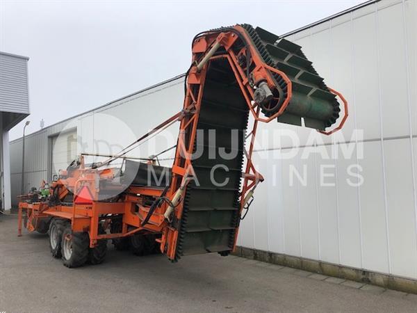 Grote foto nobels 3bc rooimachine met elevator. 180 cm spoorbreedte agrarisch oogstmachines