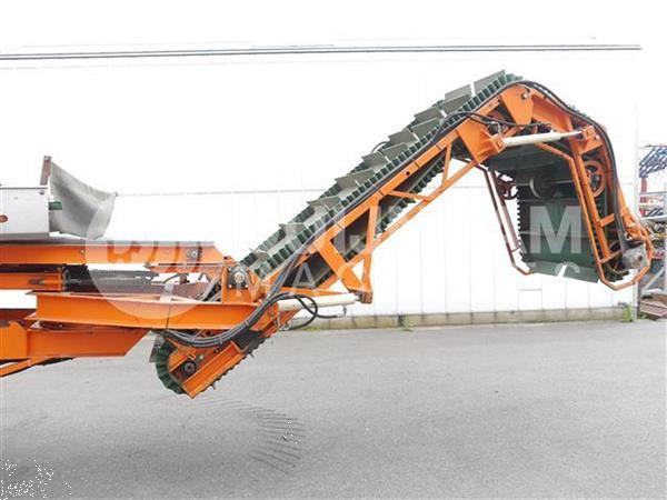 Grote foto nobels 3bc rooimachine met elevator. 180 cm spoorbreedte agrarisch oogstmachines