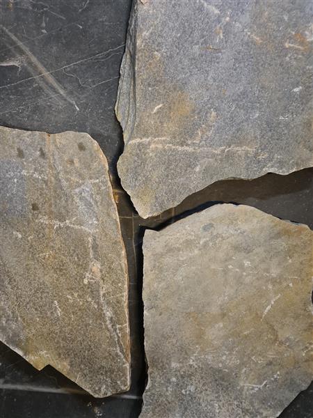 Grote foto prachtige griekse flagstones blue shards kwartsiet tuin en terras tegels en terrasdelen