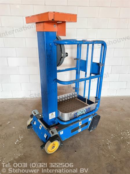 Grote foto power towers pecolift masthoogwerker hoogwerker peco lift doe het zelf en verbouw hoogwerkers