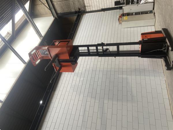 Grote foto 2012 bt elektrische orderpicker 1000kg 460cm freelift doe het zelf en verbouw hefwerktuigen