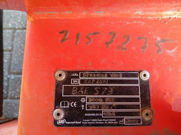 Grote foto bobcat zaagsel strooier split zoutstrooier hydraulisch aangedreven agrarisch tractor toebehoren