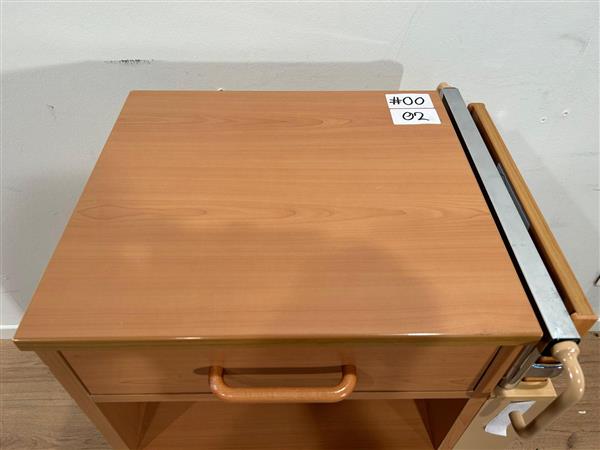 Grote foto stiegelmeyer houten nachtkastje 00 02 diversen verpleegmiddelen en hulpmiddelen