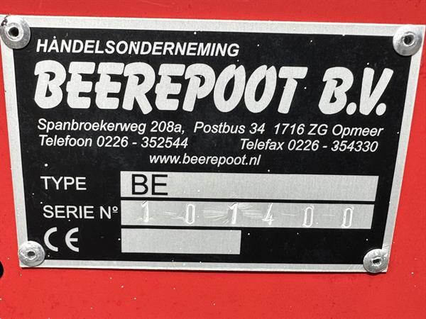 Grote foto beerepoot transportband 710 x 35 cm agrarisch transportbanden