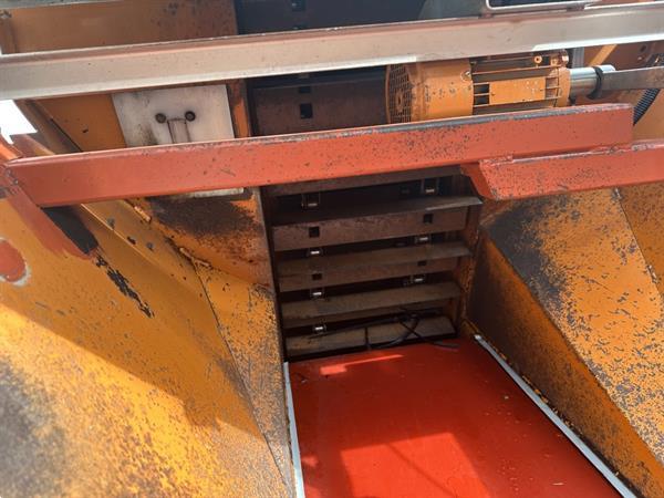 Grote foto javo barkstrooier omgebouwde javo standaard agrarisch tuinbouw