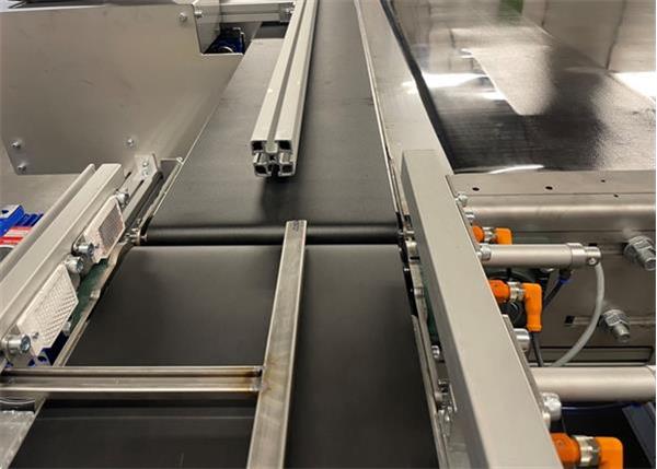 Grote foto nieuwe bufferband met overduwer voor potplanten en trays agrarisch tuinbouw
