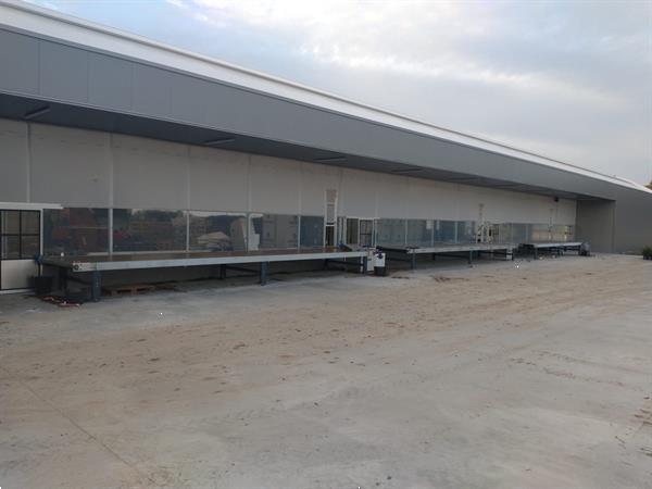 Grote foto nieuwe bufferband met overduwer voor potplanten en trays agrarisch tuinbouw