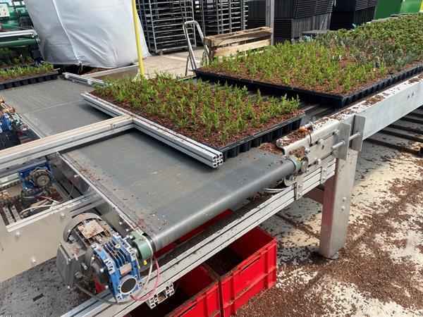 Grote foto nieuwe bufferband met overduwer voor potplanten en trays agrarisch tuinbouw