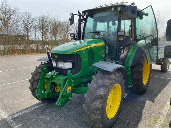 Grote foto john deere 5820 agrarisch tractoren