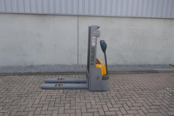 Grote foto vs 21255 elektrische stapelaar jungheinrich 2300mm bj2017 doe het zelf en verbouw hefwerktuigen