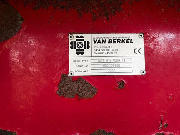 Grote foto agrimix wse 12 zelfrijdende voerwagen mengwagen voermengwagen agrarisch uithalers en verdelers