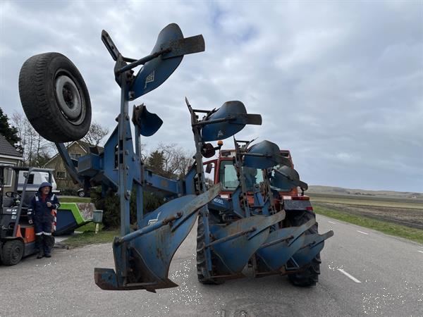 Grote foto ploeg frost d12 agrarisch ploegen