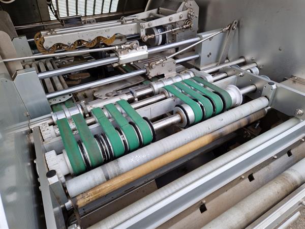 Grote foto fabbri waldyssa automac 75 b rvs stretchfolie verpakkingsmachine agrarisch tuinbouw