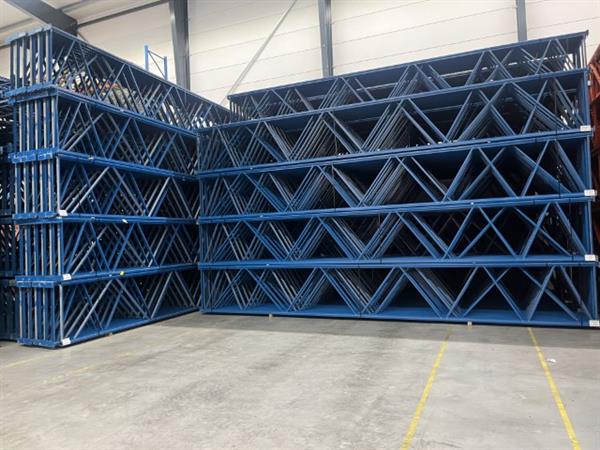 Grote foto opkoper gebruikte palletstellingen zakelijke goederen magazijn stelling en opslag