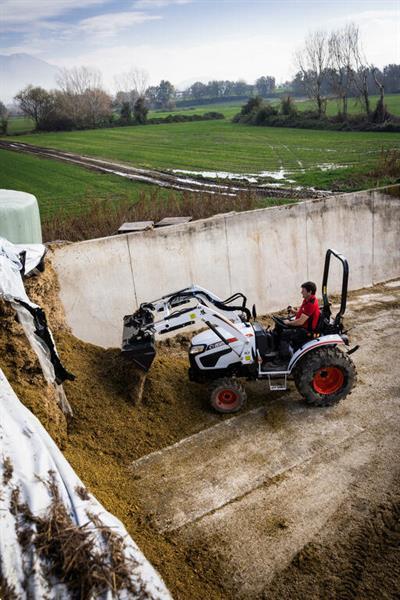 Grote foto bobcat ct2025 hst compact tractor 25pk 513 36mnd 0 rente agrarisch tractoren