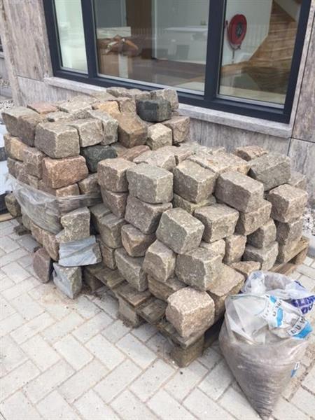 Grote foto super restpartij zweedse granieten keien 8 m2 tuin en terras sierstenen en rotsen