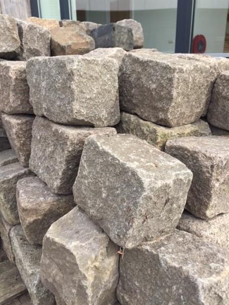 Grote foto super restpartij zweedse granieten keien 8 m2 tuin en terras sierstenen en rotsen