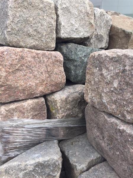 Grote foto super restpartij zweedse granieten keien 8 m2 tuin en terras sierstenen en rotsen