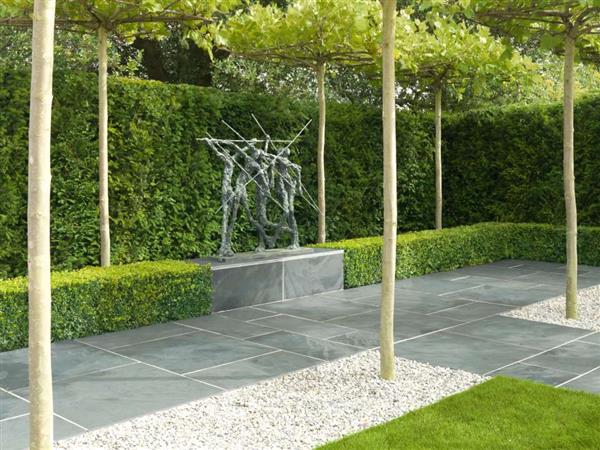 Grote foto mustang leisteen black slate tuintegels groot wildverband tuin en terras tegels en terrasdelen