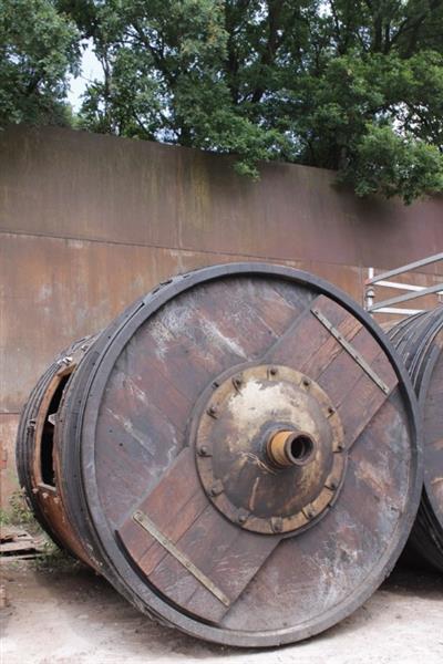 Grote foto gigantische robuuste massief eiken vaten 16.000 l doe het zelf en verbouw hout en planken