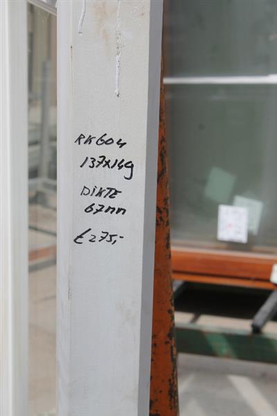 Grote foto nieuw hardhouten raamkozijn 137x149 cm doe het zelf en verbouw kozijnen en schuifpuien